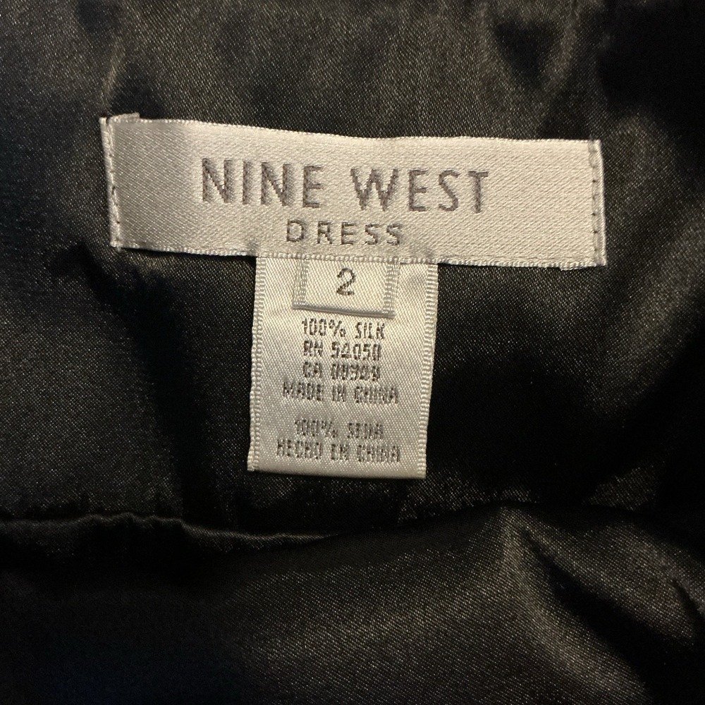 Nine West Y2K Black Polka Dot Dress 100% Silk Size 2 Ruffle Fairy Whimsigoth - Picture 3 of 3
